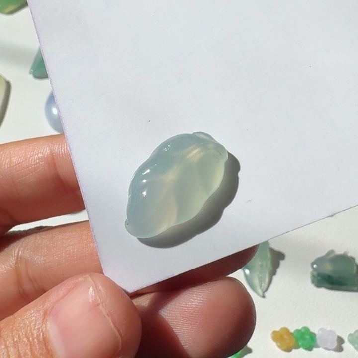 定制翡翠未镶嵌树叶