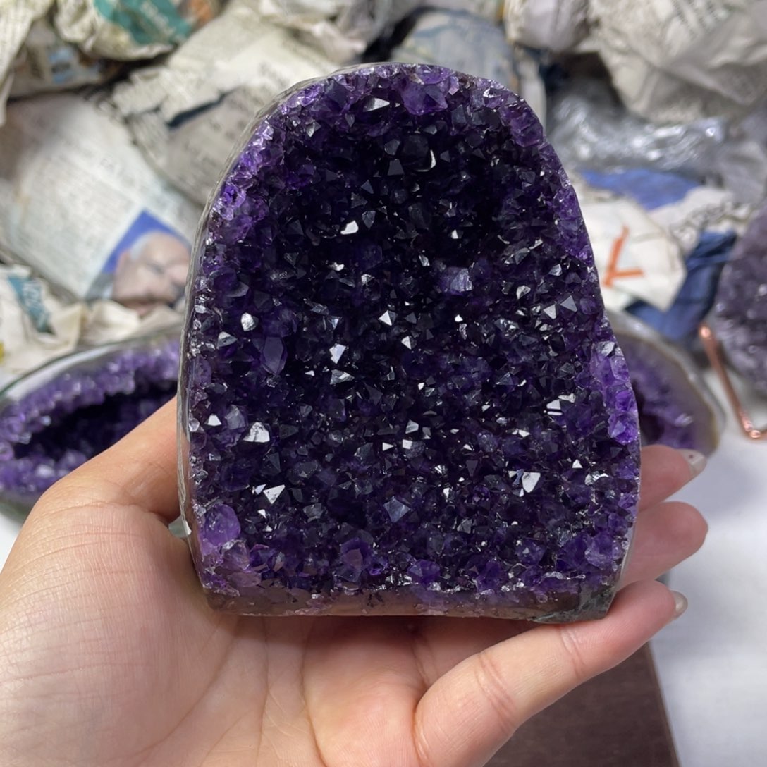 紫晶大型摆件（非配饰）未镶嵌