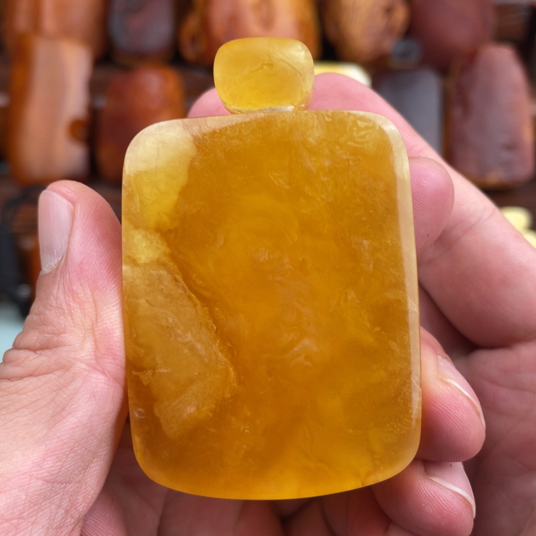 定制琥珀未镶嵌蜜蜡原石牌子