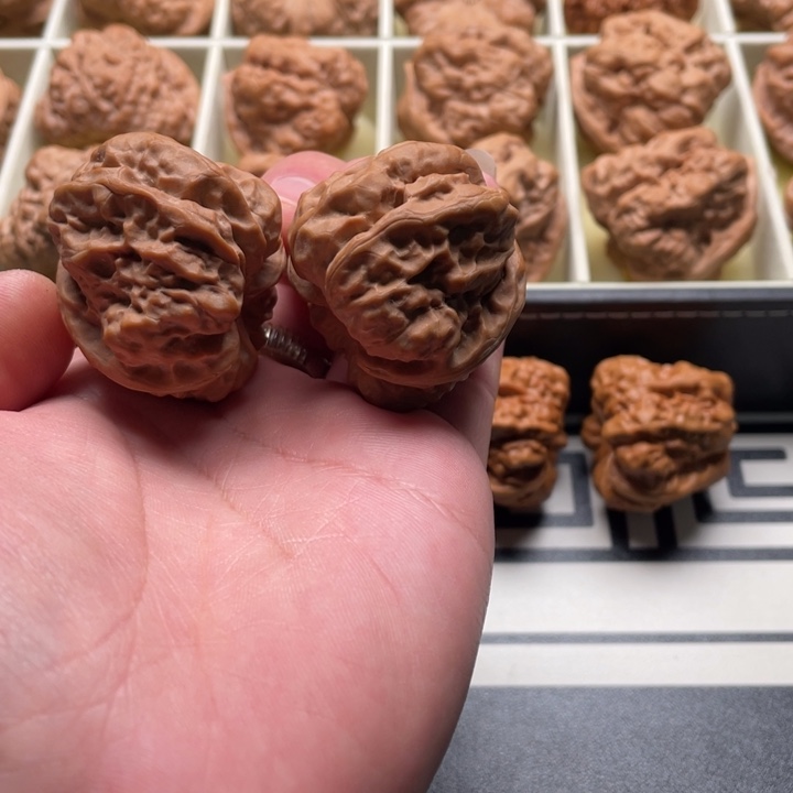 Y***Y文玩核桃吊坠文玩核桃