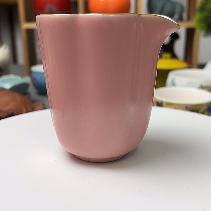 瓷片粉汝窑花口茶海公道杯