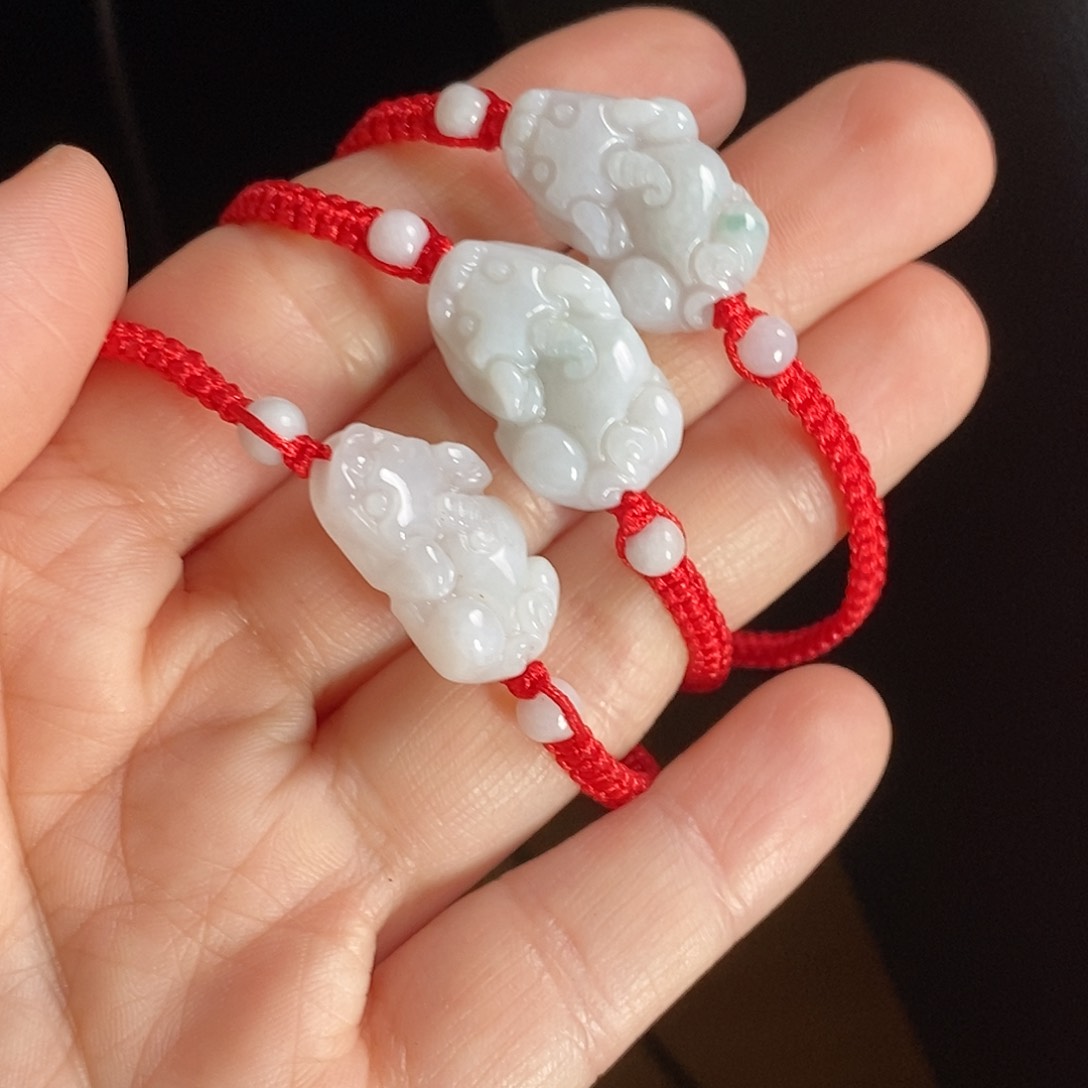 翡翠手链未镶嵌多样性发货 发1