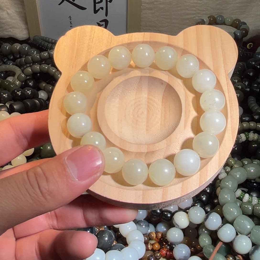 和田玉手链未镶嵌