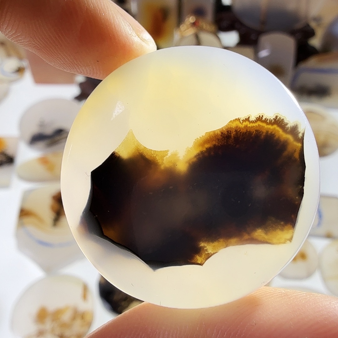 玛瑙/玉髓未镶嵌珠宝半成品