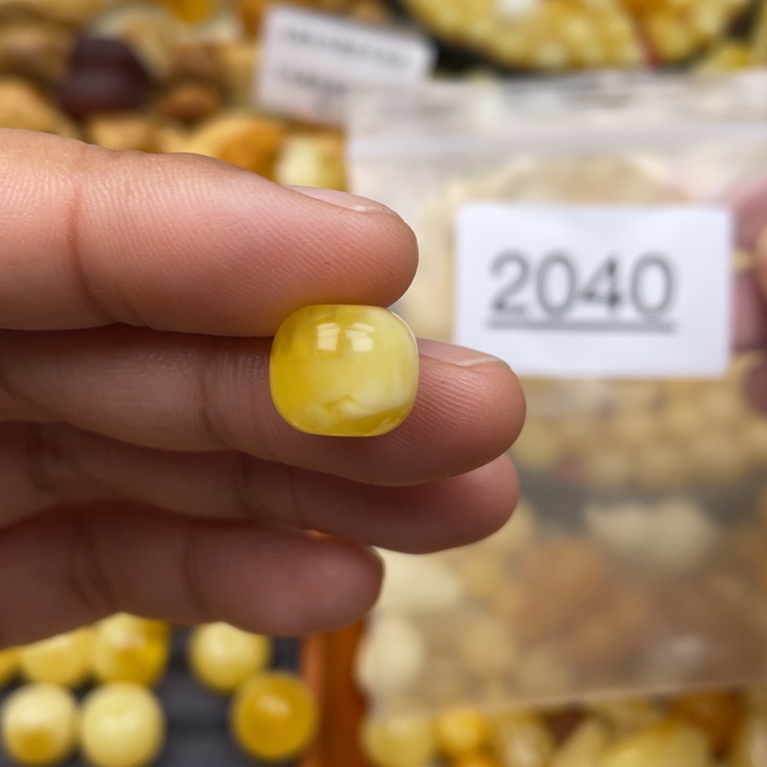 琥珀珠宝奇石未镶嵌11.9 一颗粉