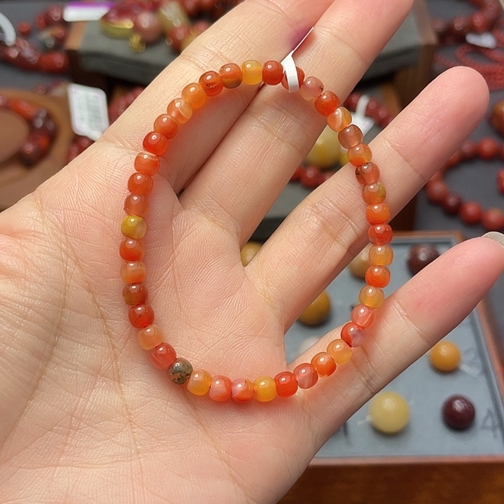 未镶嵌手串4多样性发南红玛瑙