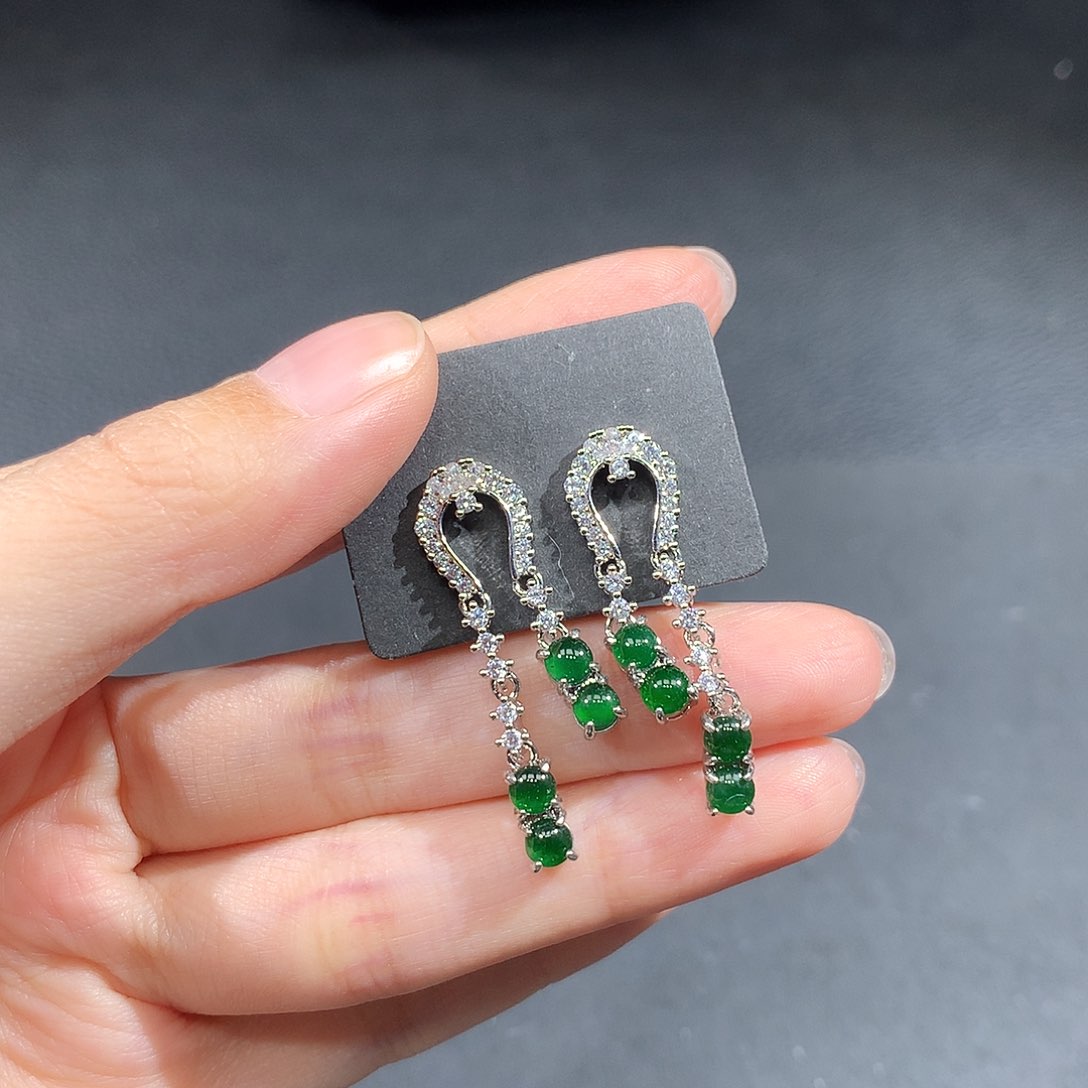 未镶嵌戒指翡翠翡翠