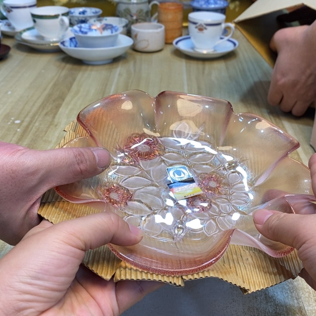 初***音瓷片易雅集工艺品有限公司