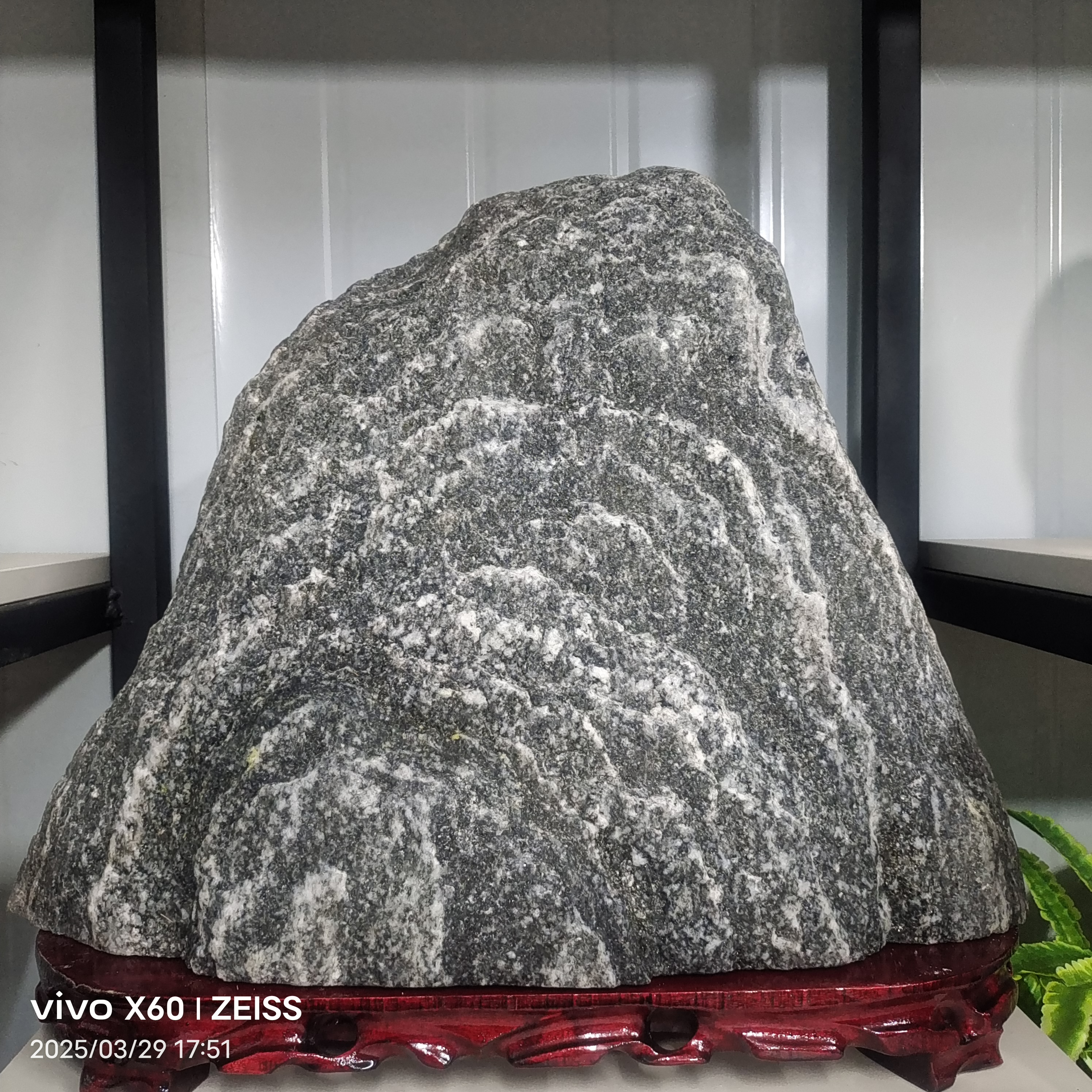 34号平安石靠山石