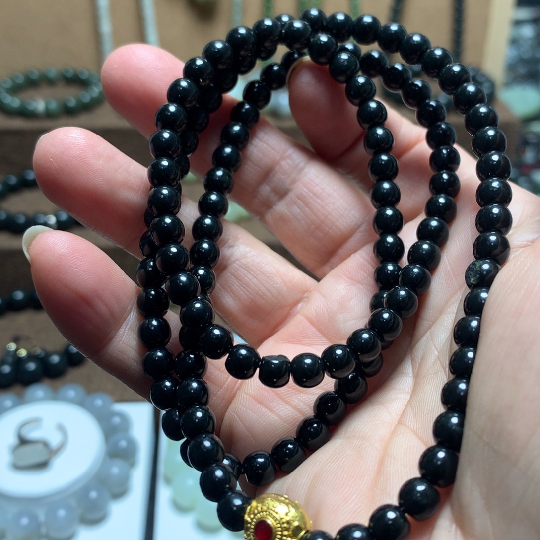 和田玉（糖玉）未镶嵌手链