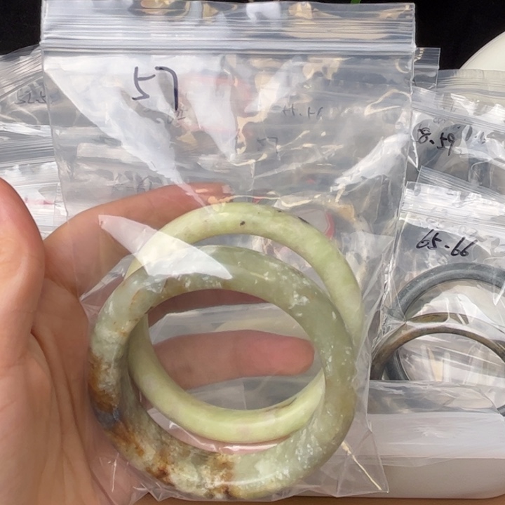 蛇纹石玉手镯未镶嵌用****5