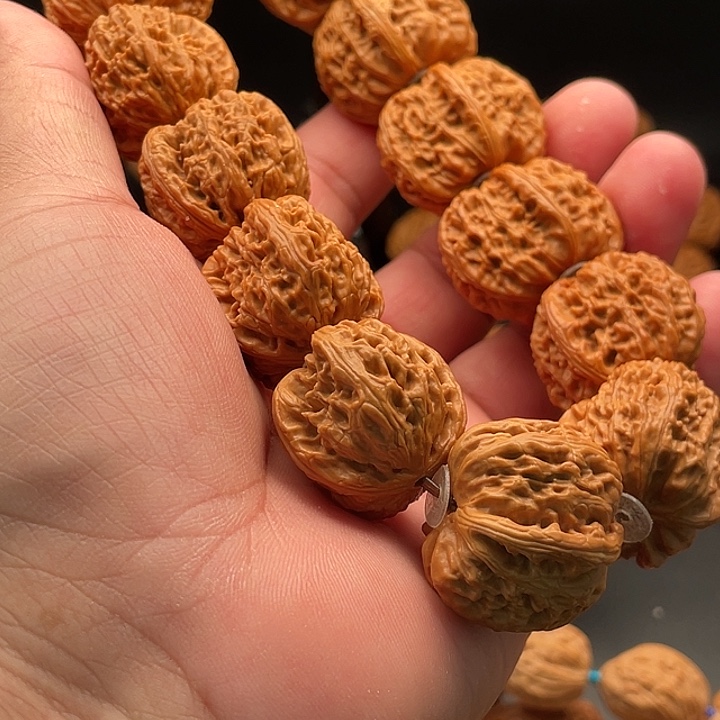 壶***地吊坠文玩核桃1白狮子