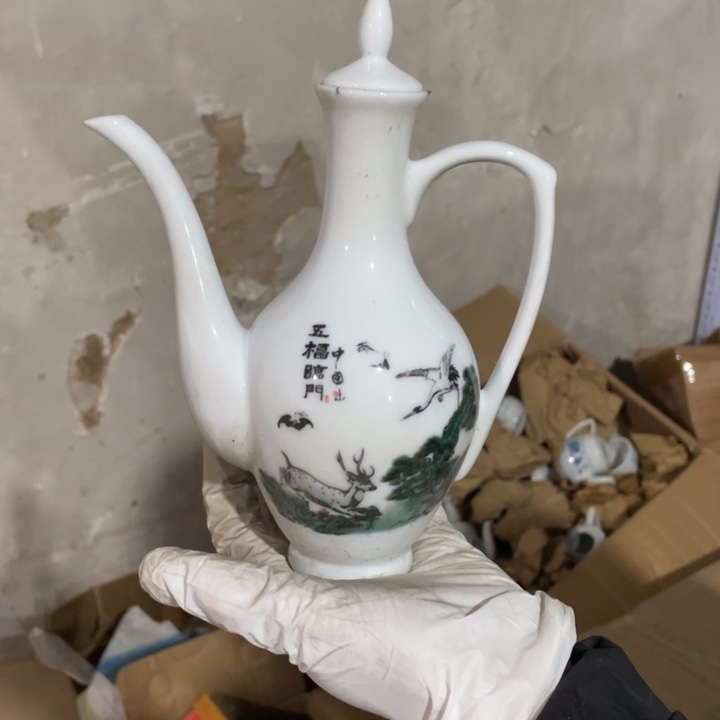 摆件陶瓷盘子碗都便宜