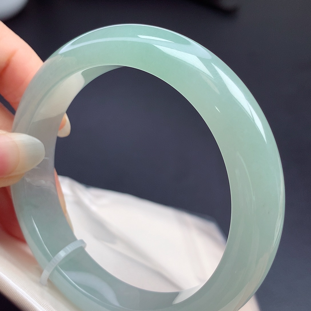 翡翠未镶嵌手镯58.3圈口