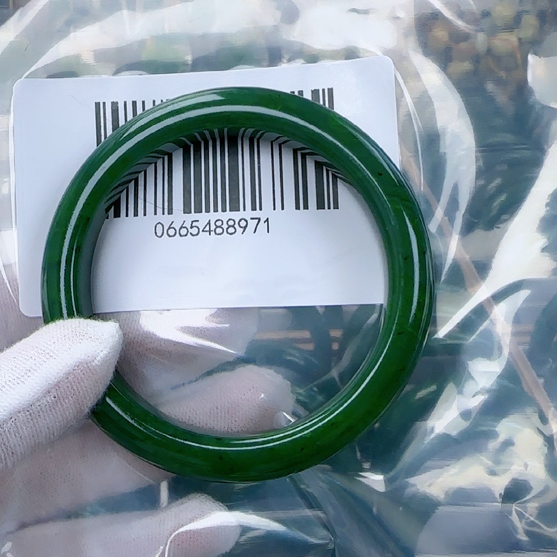 和田玉（碧玉）手镯未镶嵌58