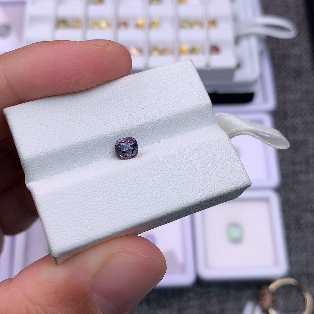 裸石尖晶石0.7克拉