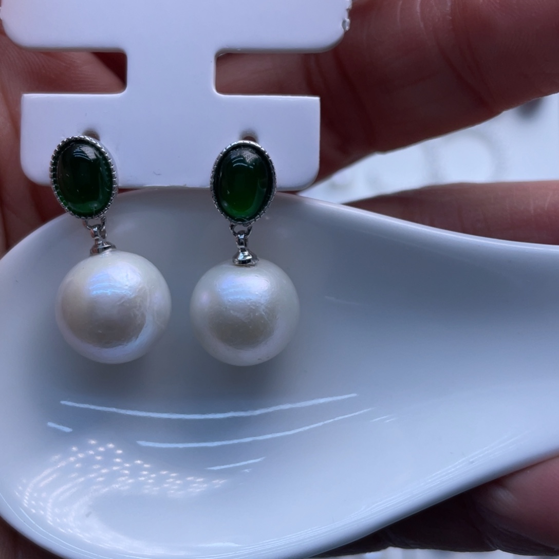 淡水珍珠耳饰未镶嵌