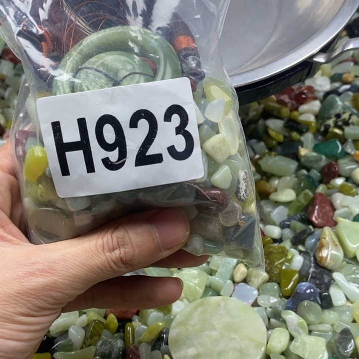 蛇纹石玉未镶嵌鱼缸石