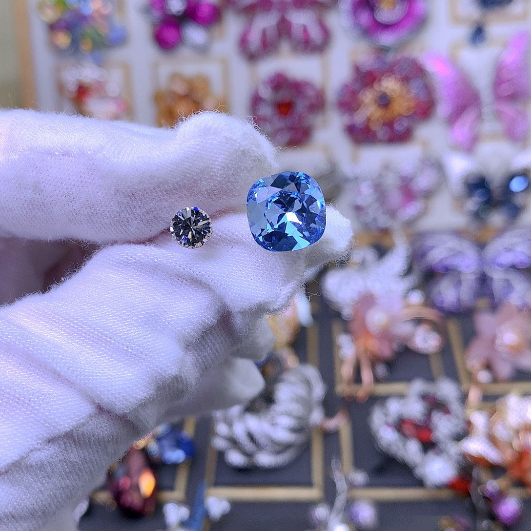 合成立方氧化锆铜施华戒指