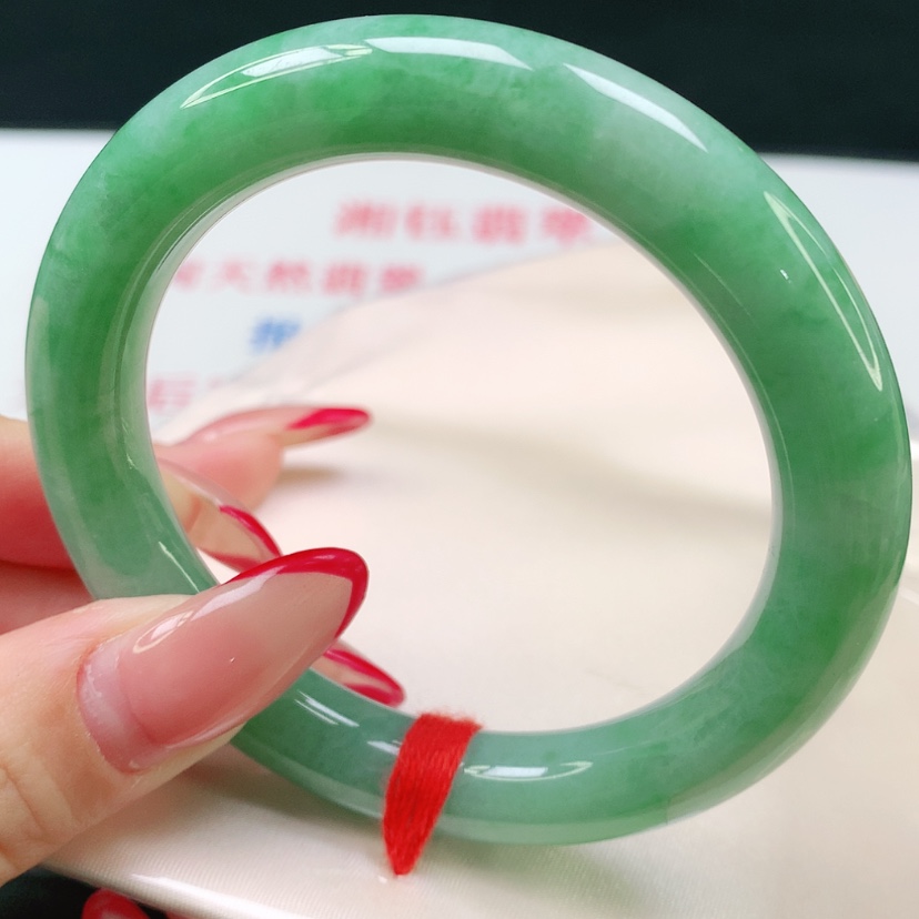 【闪购商品】未镶嵌手镯翡翠天然翡翠8009