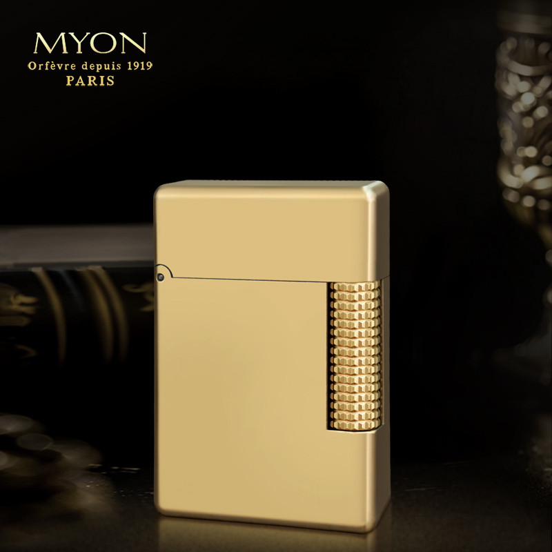 正品MYON爵士待机王M6光板机款黄铜一机一码煤油打火机