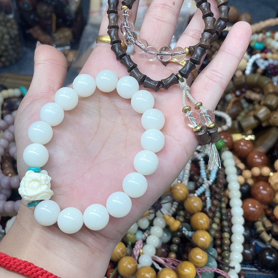 维腊木（绿檀）无事牌