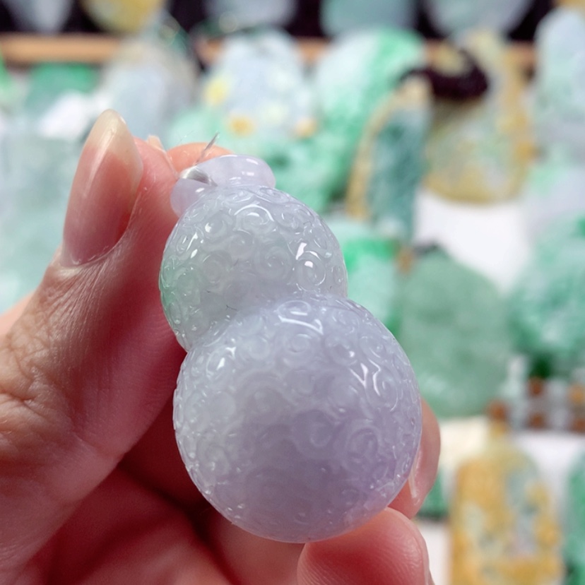 【闪购商品】翡翠吊坠(不含链)未镶嵌