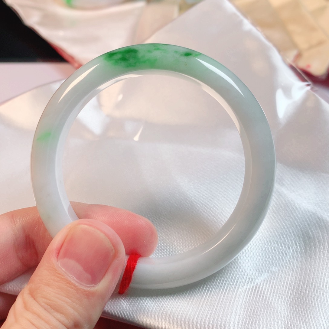 翡翠手镯未镶嵌翡翠手镯1425