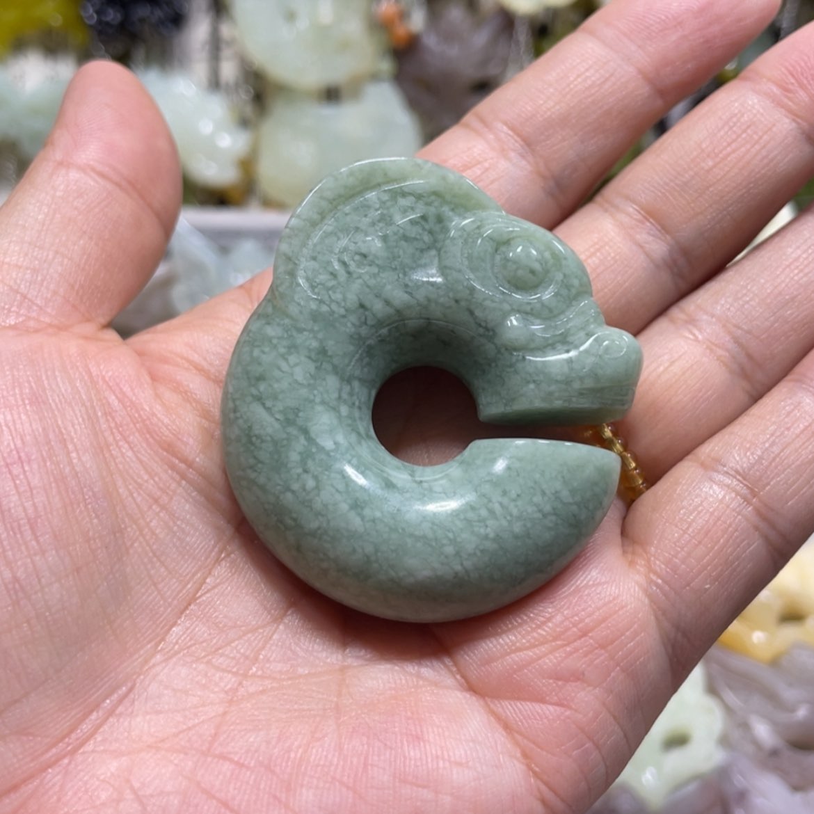 【闪购商品】岫玉颈饰未镶嵌50吊坠