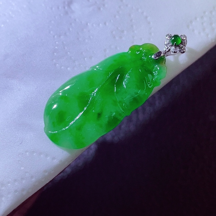 定制翡翠未镶嵌翡翠