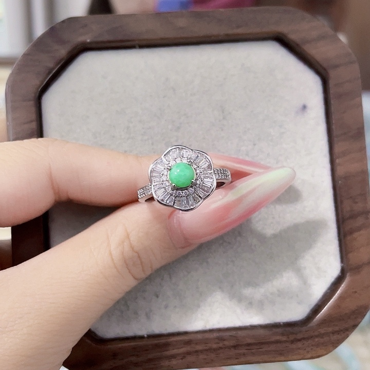 翡翠未镶嵌颈饰天然翡翠Ａ货