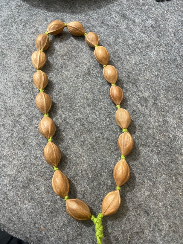 梅林铁核15X24十八颗原皮三花手持橄榄核文玩手串，梅林发货