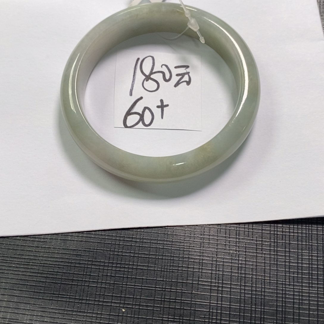 【闪购商品】未镶嵌手镯翡翠