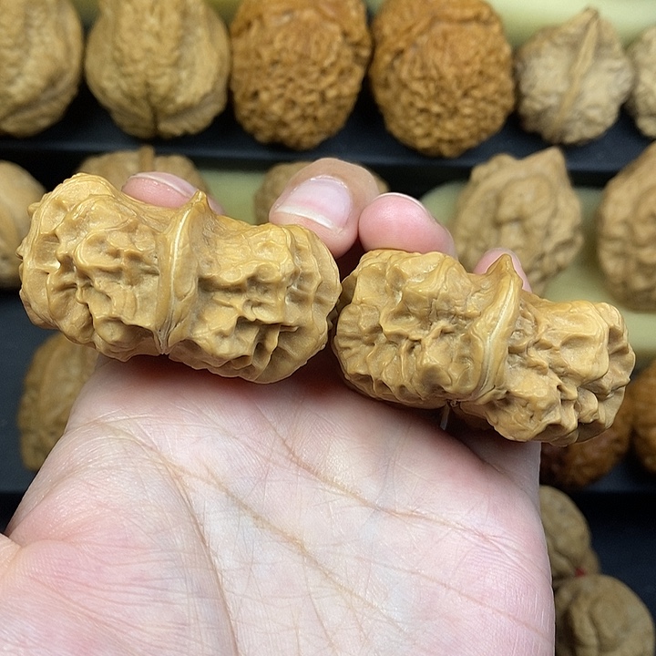 文玩核桃吊坠聚宝方鼎46