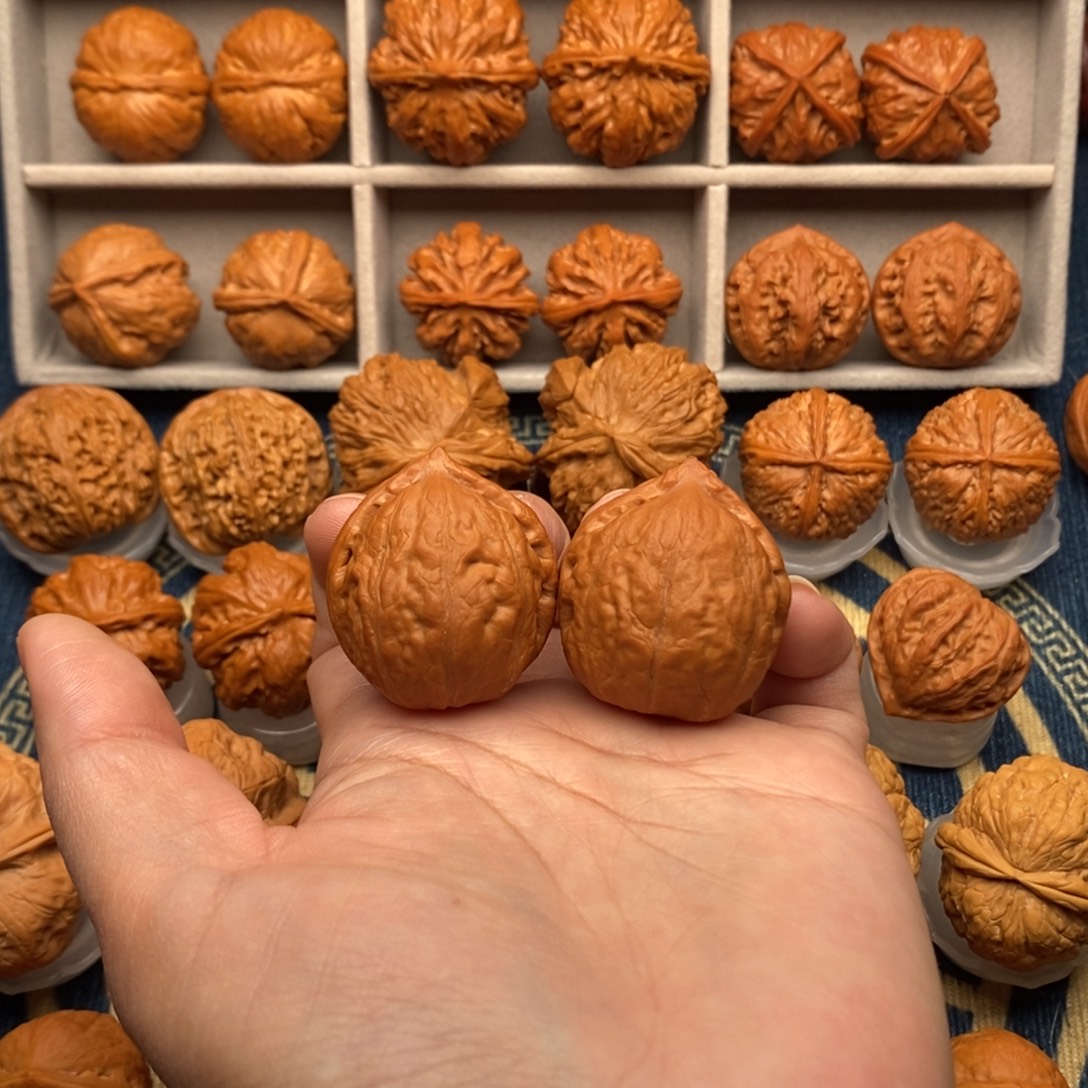 把件文玩核桃寿桃