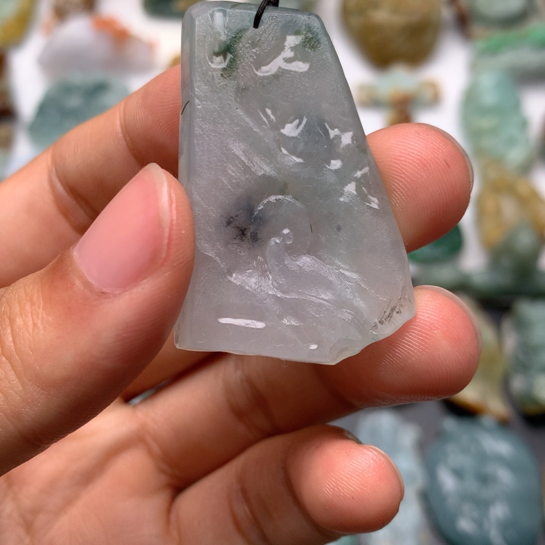 定制翡翠未镶嵌翡翠