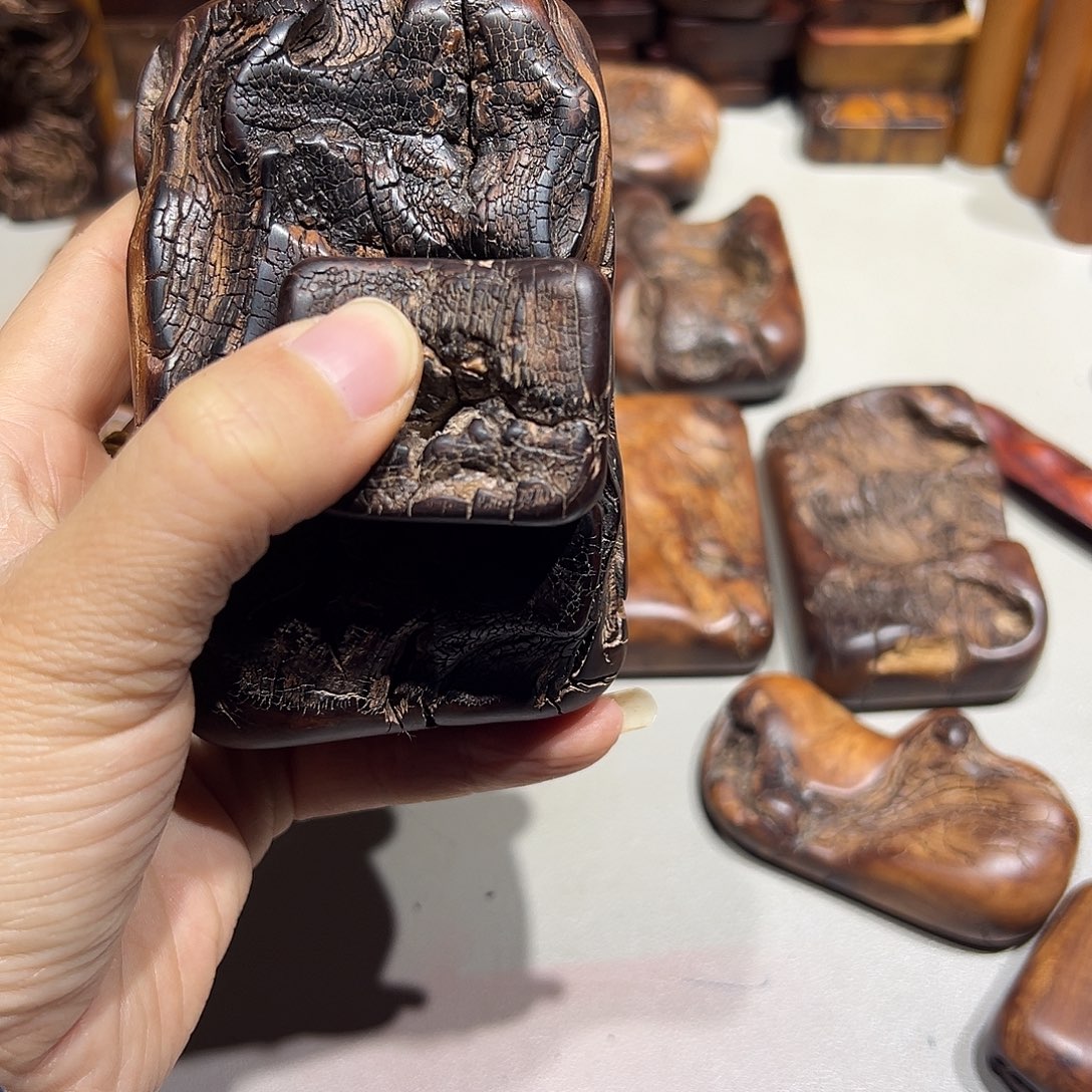 M***藍枣木直播间默认截图