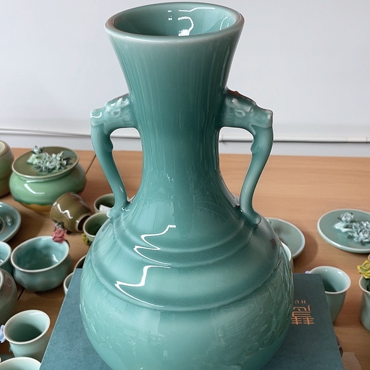 微瑕特价青瓷青瓷