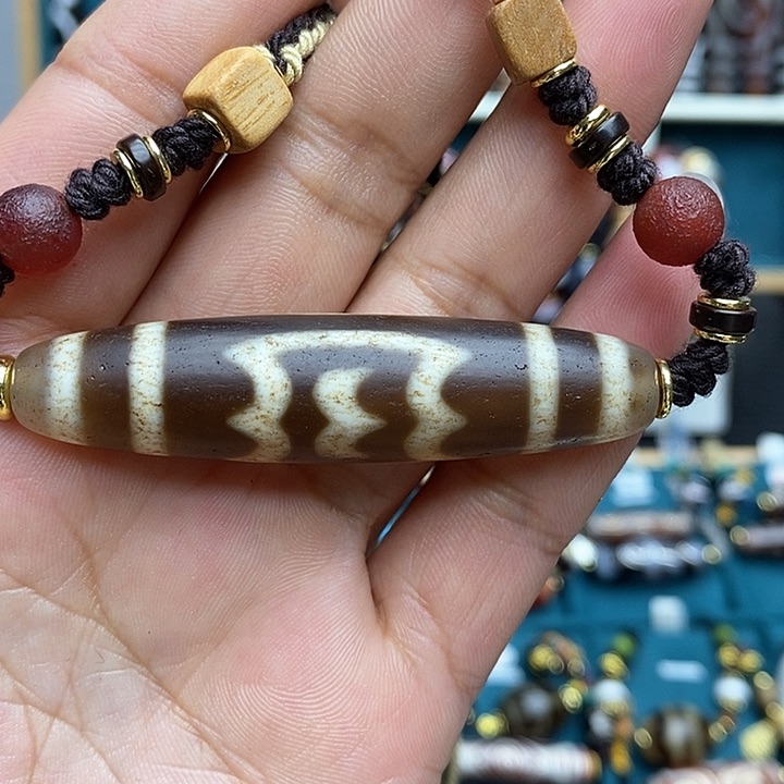 玛瑙/玉髓颈饰合金