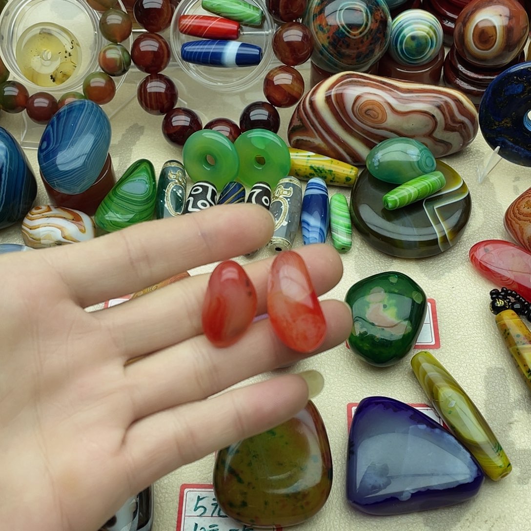 玛瑙/玉髓未镶嵌珠宝奇石