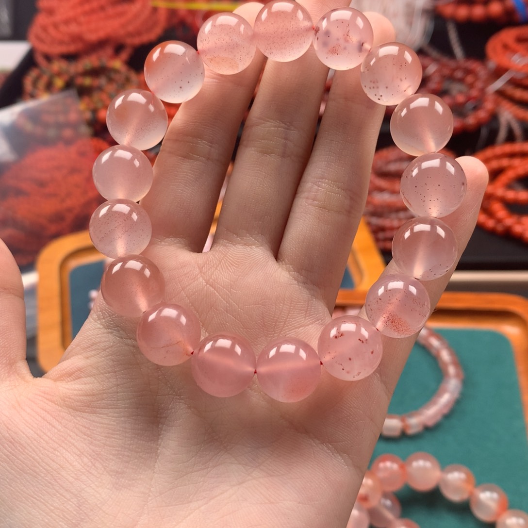 海***沫南红玛瑙合金挂件