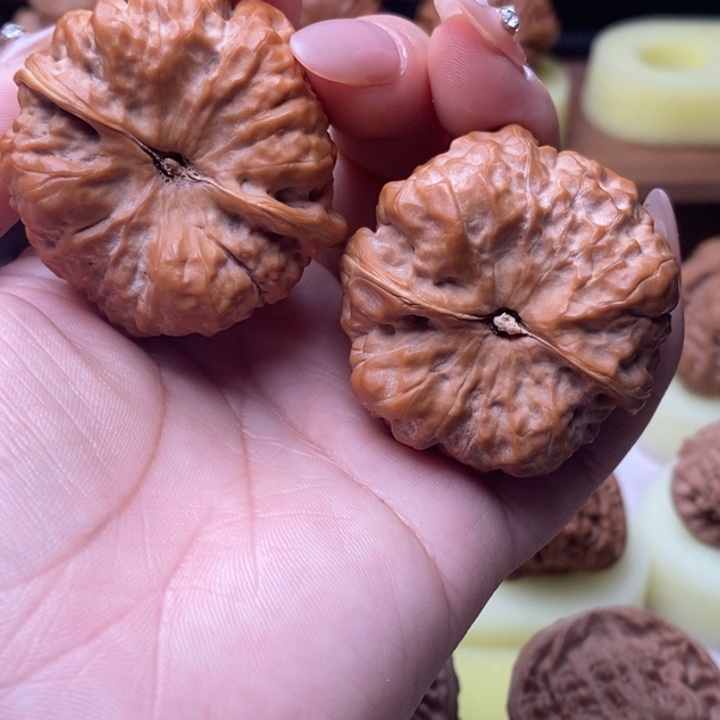 耶***啦大叶紫檀（黑酸枝木类）蛤蟆头42➕