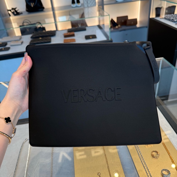 未使用 VERSACE/范思哲 国内现货/信封包手拿包29x23