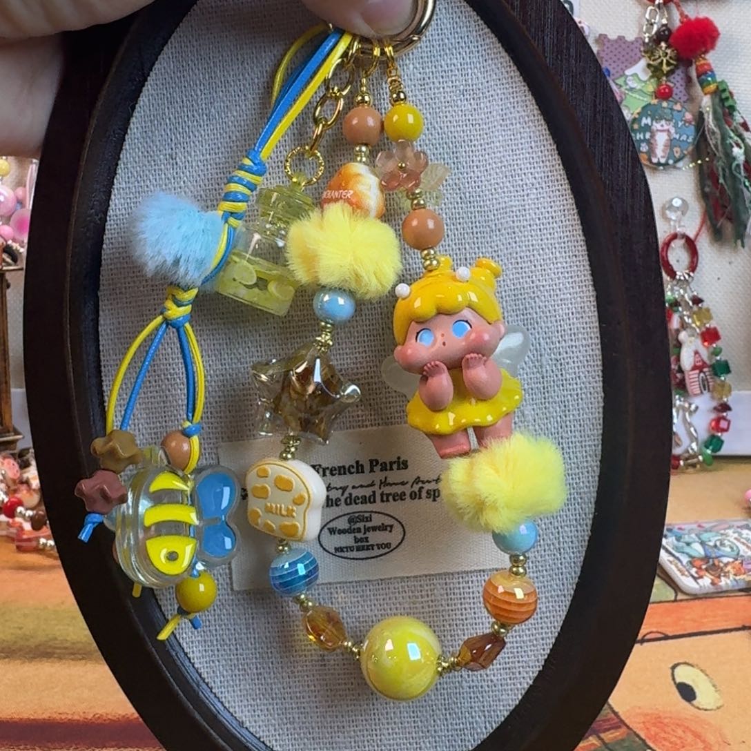 qoqo小黑妹手机链钥匙扣包挂