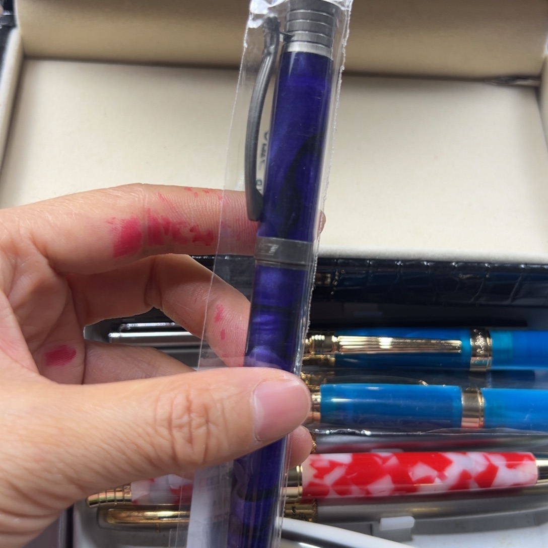 便携式扬子鳄996紫云亚克力礼品笔带盒子