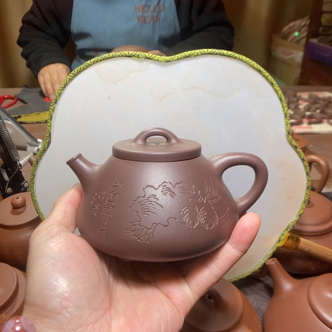ᕙ***飘紫砂茶壶12344567