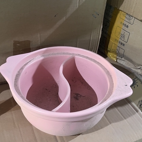 微瑕，明火，口径22，高度10无盖大号