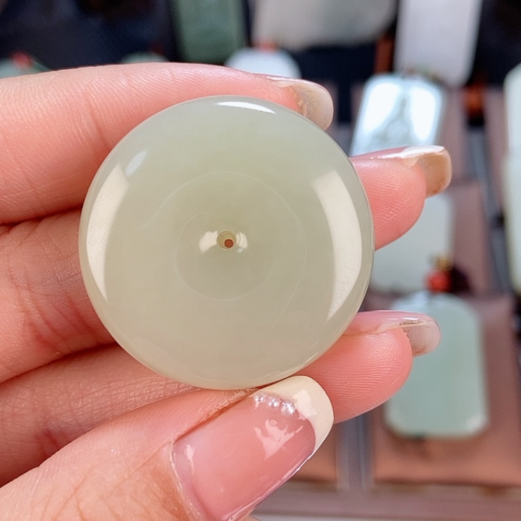 【闪购商品】和田玉颈饰未镶嵌