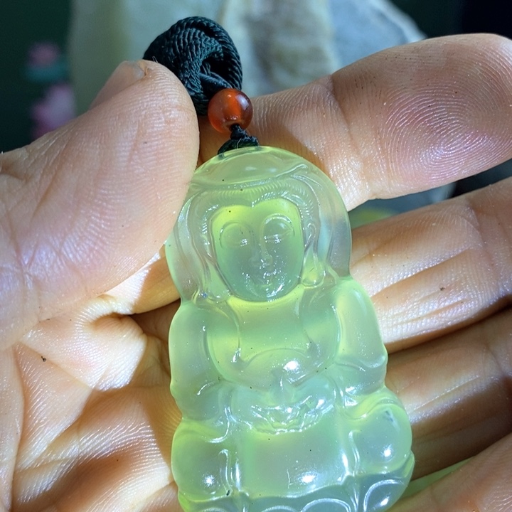 蛇纹石玉珠宝岫玉原石未镶嵌