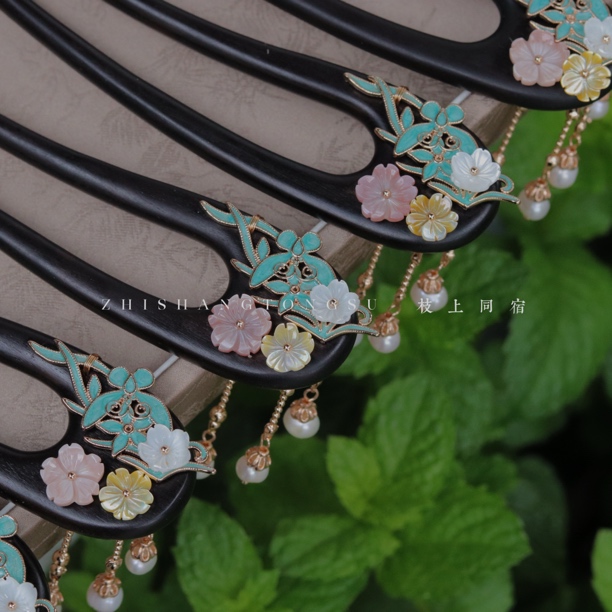 蝴蝶碟贝珍珠百搭日常简约大气旗袍汉服新中式黑檀木发钗一支